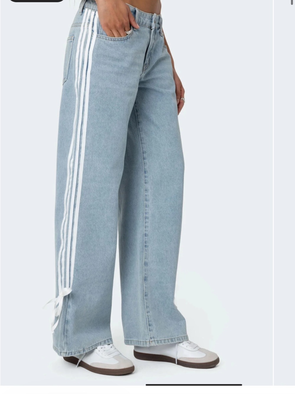 Edikted Light Blue Wide Leg Jeans with White Side Stripes